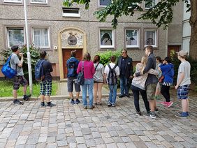 Auch bei der Stadtführung in Gera gingen die Jugendlichen auf Luthers Spuren.